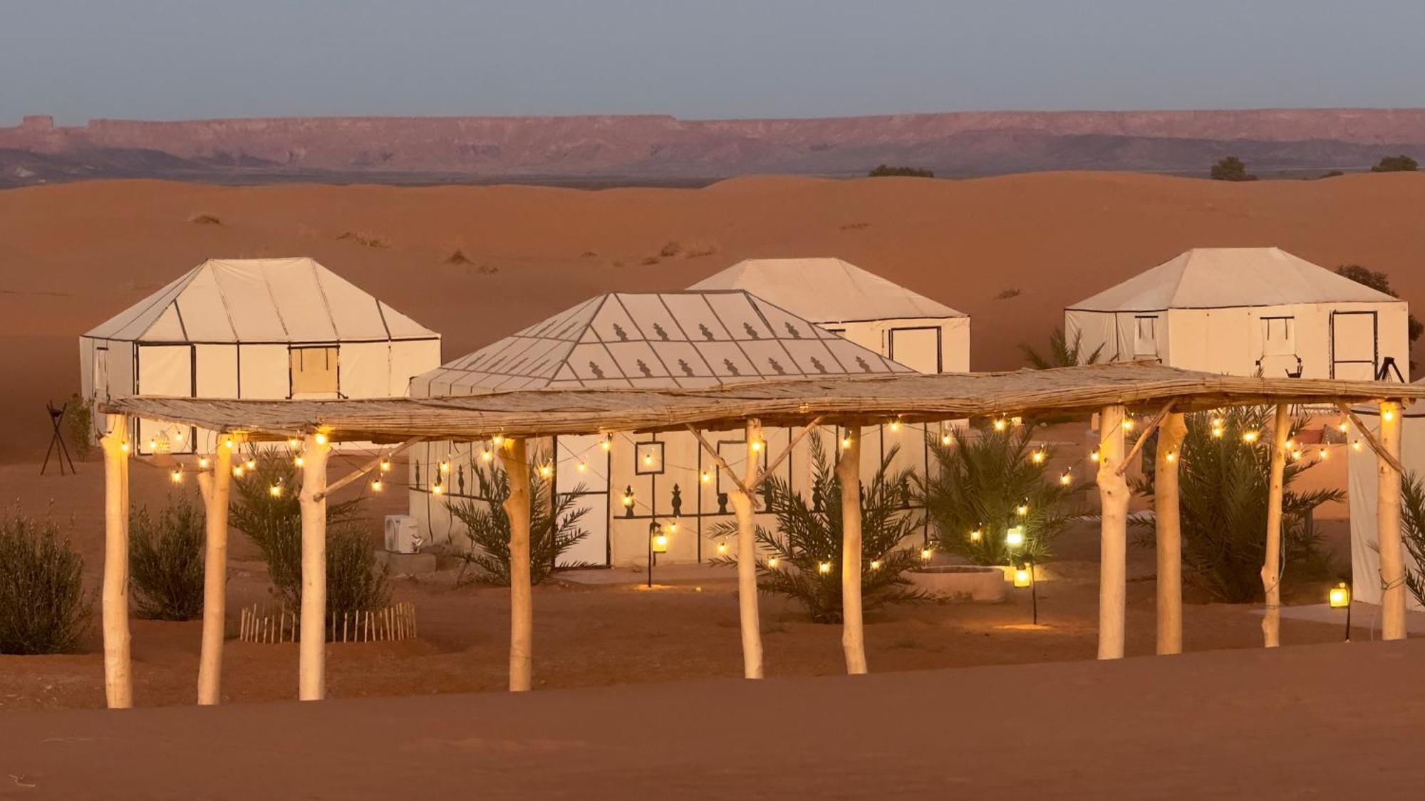 Hotel Royal Luxury Camp à Merzouga Extérieur photo