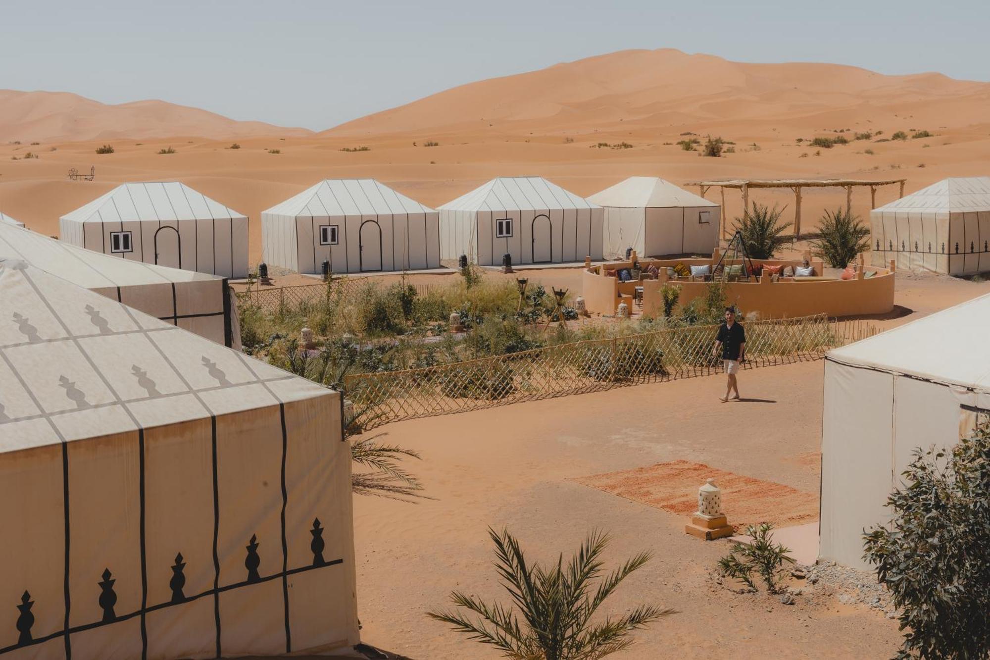 Hotel Royal Luxury Camp à Merzouga Extérieur photo